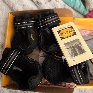 Ruffwear Bark n Boots Grip Trex Vibram Paw Wear Black Dog Shoes Set of 4 size xs
